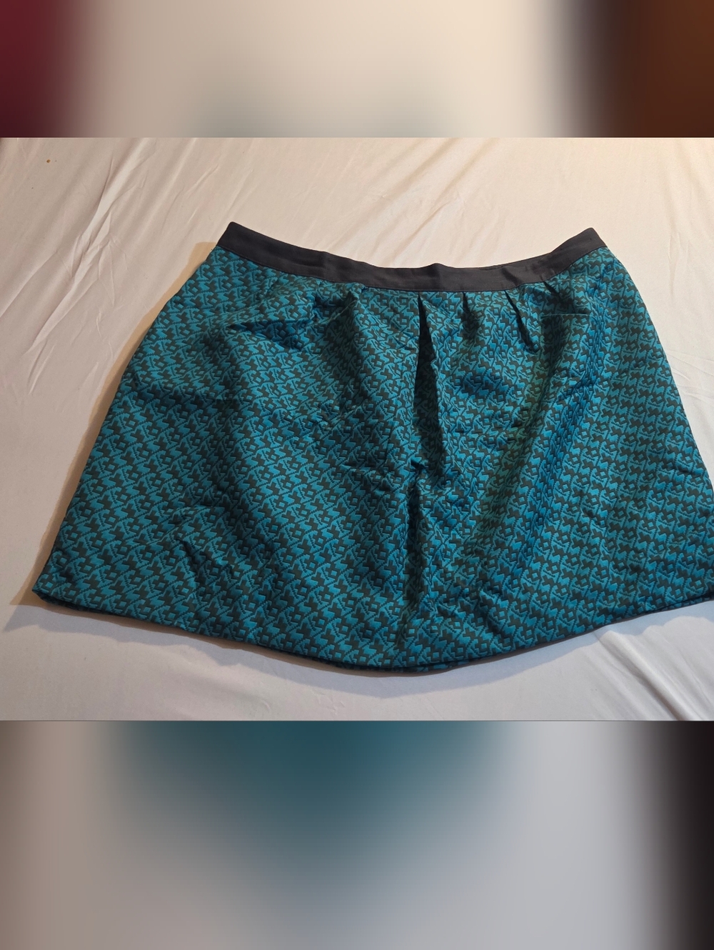 NWOT Mossimo Teal Green Patterned Mini Skirt with Black Waistband Size L